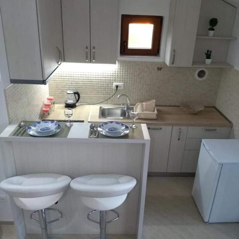 Sea View Penthouse - Two-Bedroom Apartment - 11