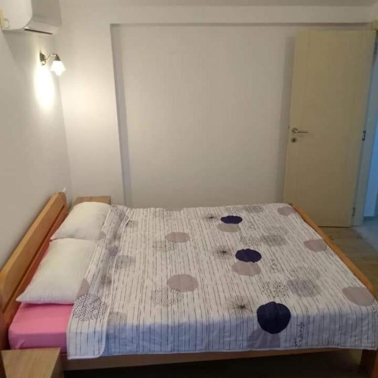Sea View Penthouse - Two-Bedroom Apartment - 12