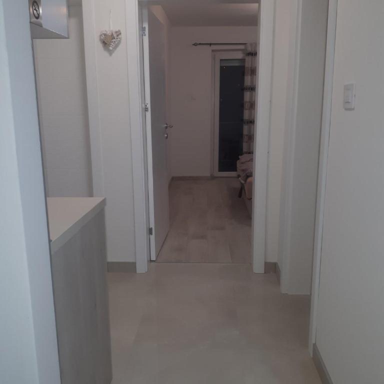 Apartman Mango Banja Luka center hospital Free parking - Apartman sa 2 Spavaće Sobe - 16