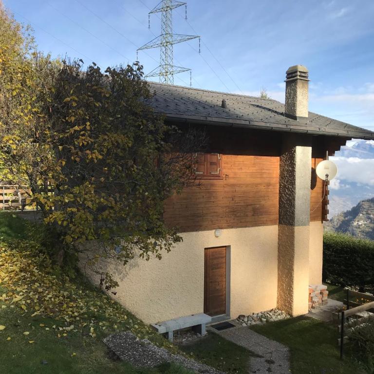 Chalet Lé Fèrtin - Three-Bedroom Chalet - 4
