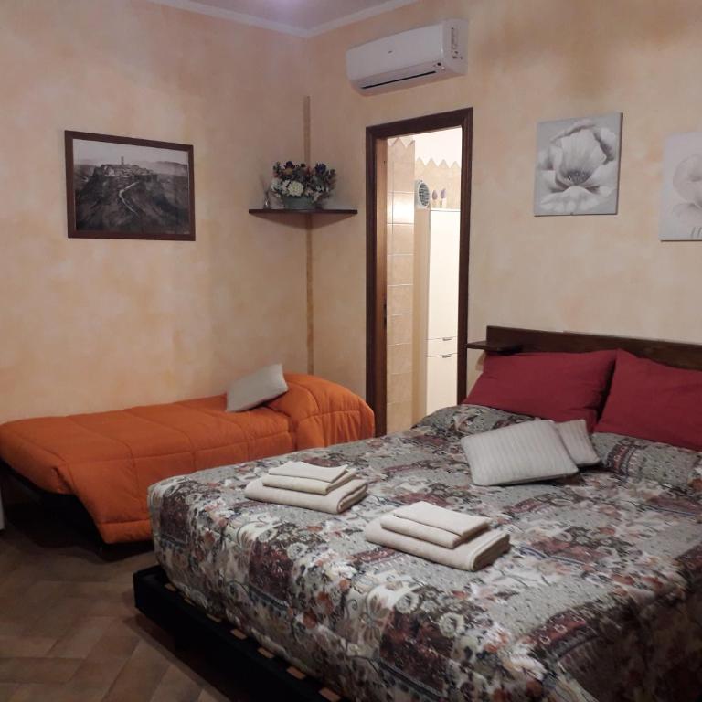 Civita Nova - Camera Matrimoniale con Letto Supplementare - 2