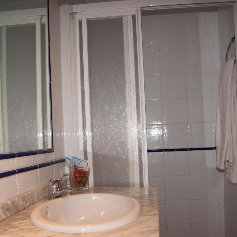 Hostal Alcazar I - Apartamento (2 adultos) - 7