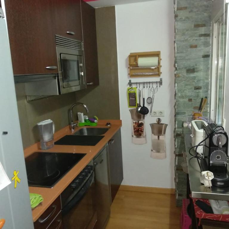 Agustina de Aragón - Three-Bedroom Apartment - 17