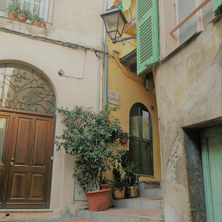 Maison de Ville typique Mentonnaise - Maison 1 Chambre - 25