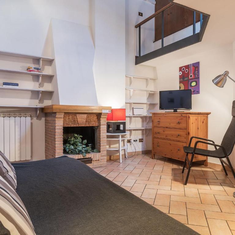Amazing studio in Campo de Fiori - FromHometoRome - Appartamento Monolocale - 6