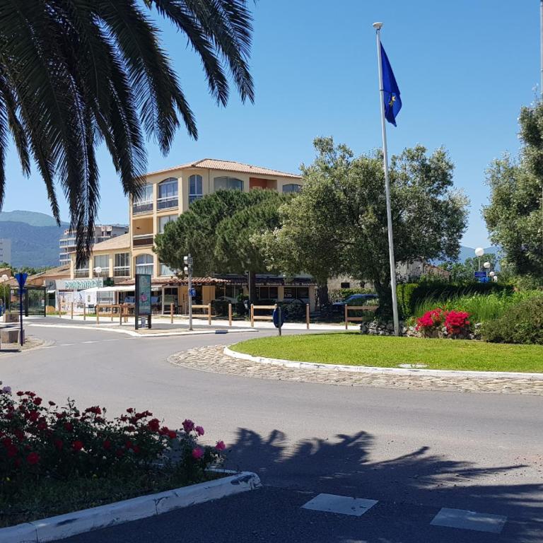 Appart ARCAIM, climatisé 90m2, 4 chambres, à 200m de la plage - Appartement avec Balcon - 27