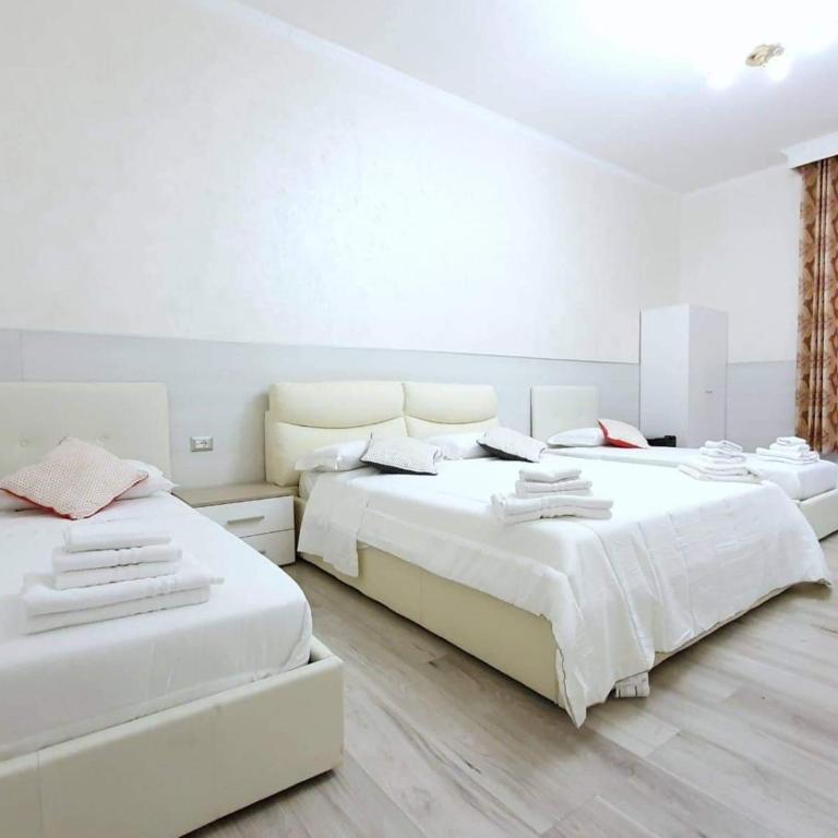 Oscar suite home - Camera Quintupla con Balcone - 1