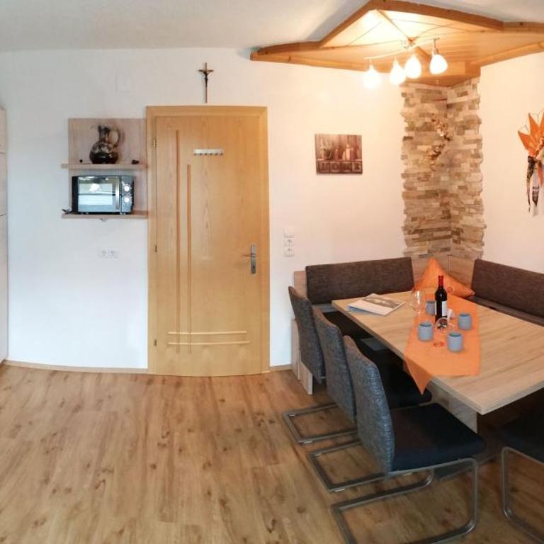 Apart Almrausch - Apartment mit Blick auf die Berge - 31