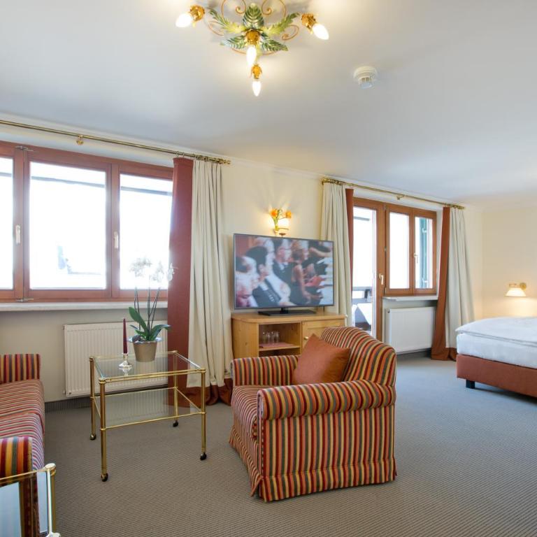 Hotel Angela - Superior Junior Suite - 6