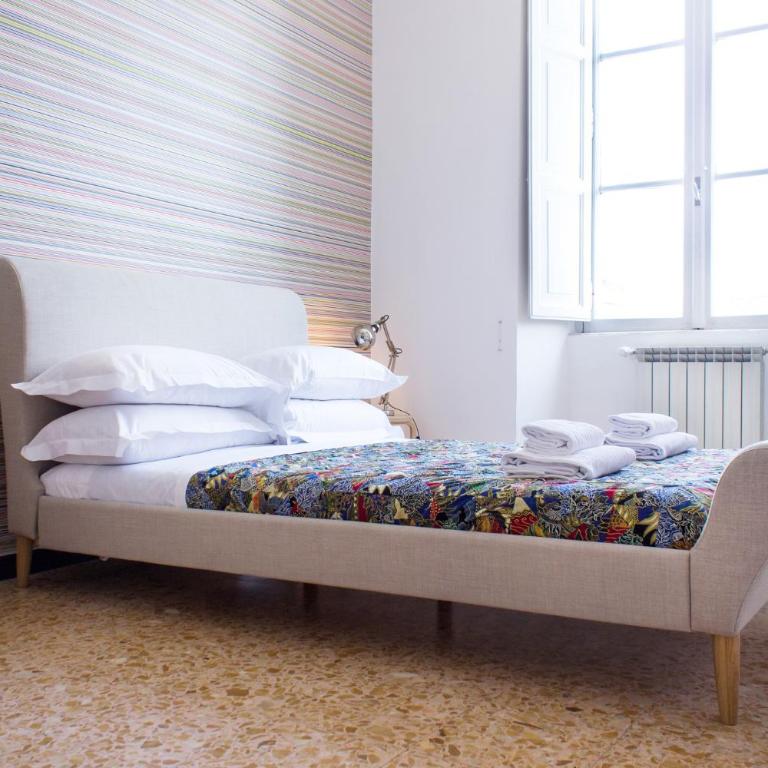 TrastevereHome - San Cosimato View on Trastevere Square - Appartamento con 2 Camere da Letto - 2