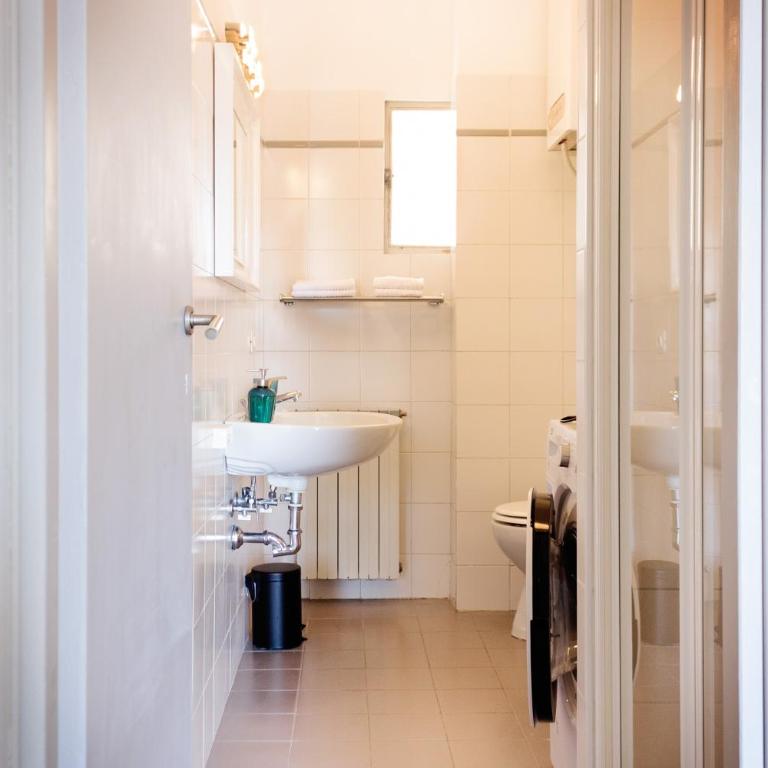 TrastevereHome - San Cosimato View on Trastevere Square - Appartamento con 2 Camere da Letto - 7
