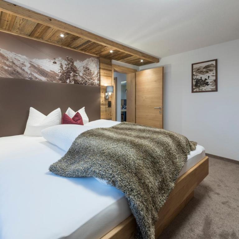 Apart Garni Sesvenna - Deluxe Apartment mit 1 Schlafzimmer und Balkon - 13