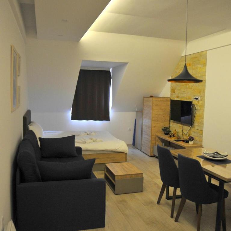 Milmari L44 - One-Bedroom Apartment - 23