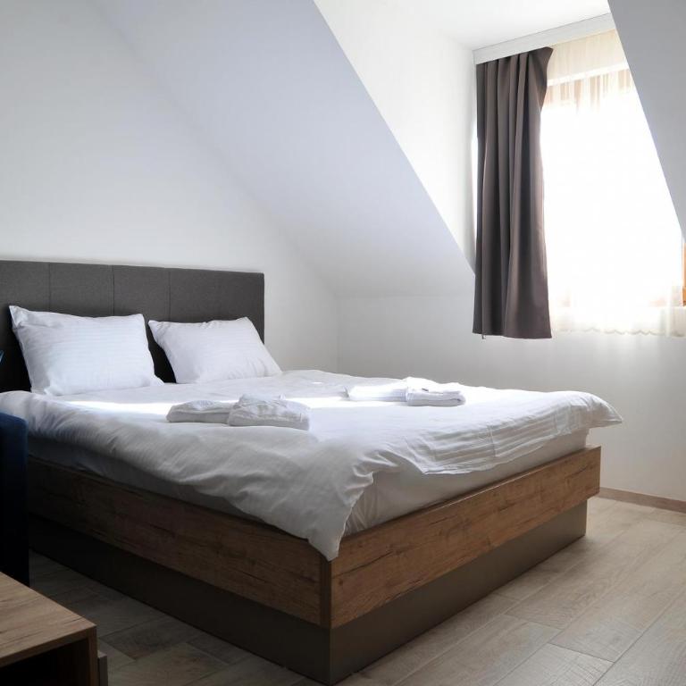 Milmari L44 - One-Bedroom Apartment - 14