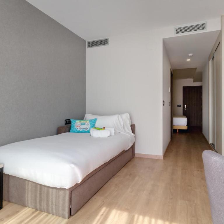 Playa de Foz Hotel & Spa by gaiarooms - Habitación Familiar - 1