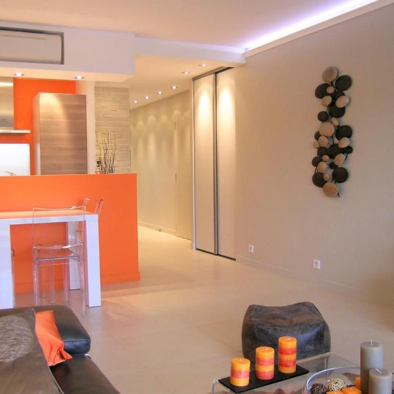 Modern two bedroom apartment with two bathrooms, just behind the CARLTON - Appartement - 14