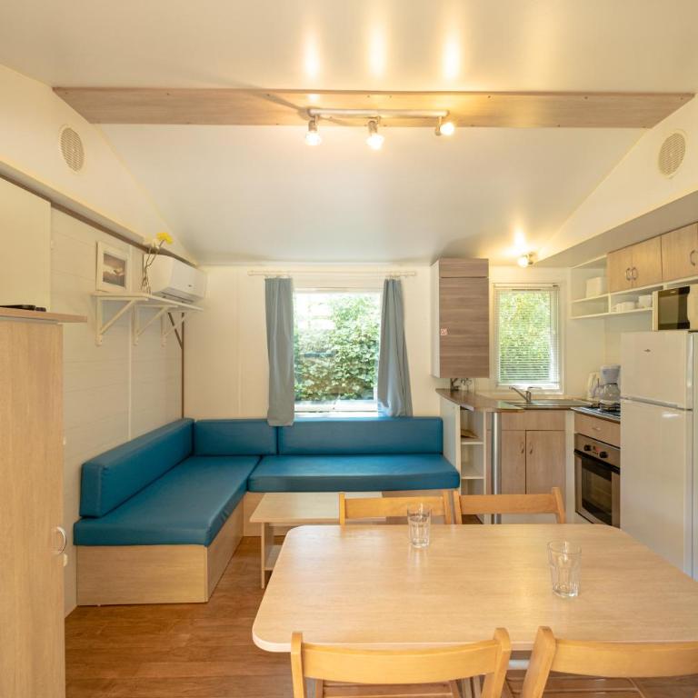 Camping Le Parc des Monges - Mobile Home 3 Chambres - 11