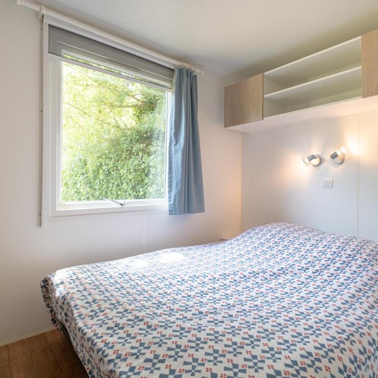 Camping Le Parc des Monges - Mobile Home 3 Chambres - 12