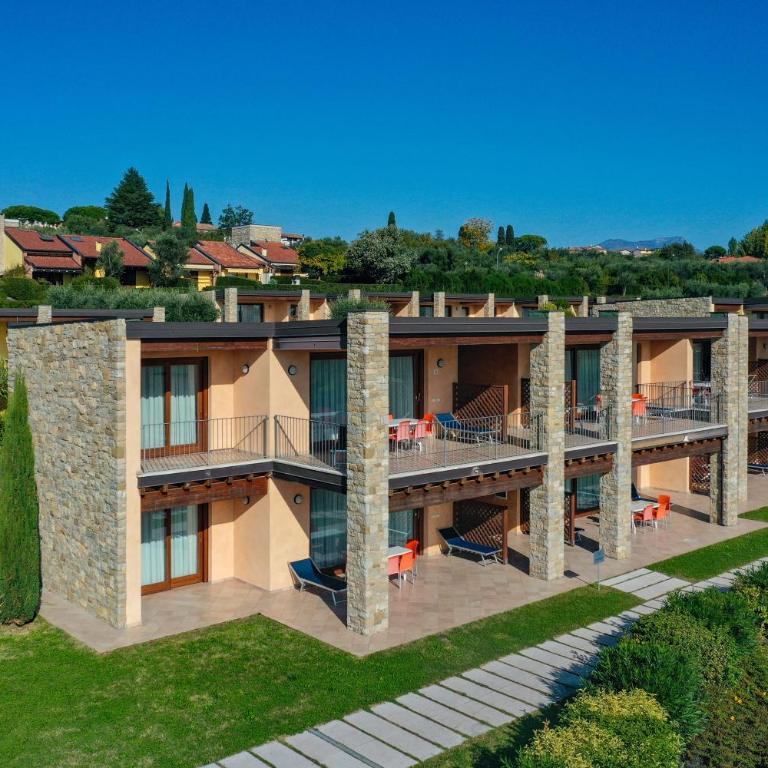Relais Rosa Dei Venti -Ciao Vacanze- - Appartamento Standard con 2 Camere da Letto e Vista Lago Parziale - 6