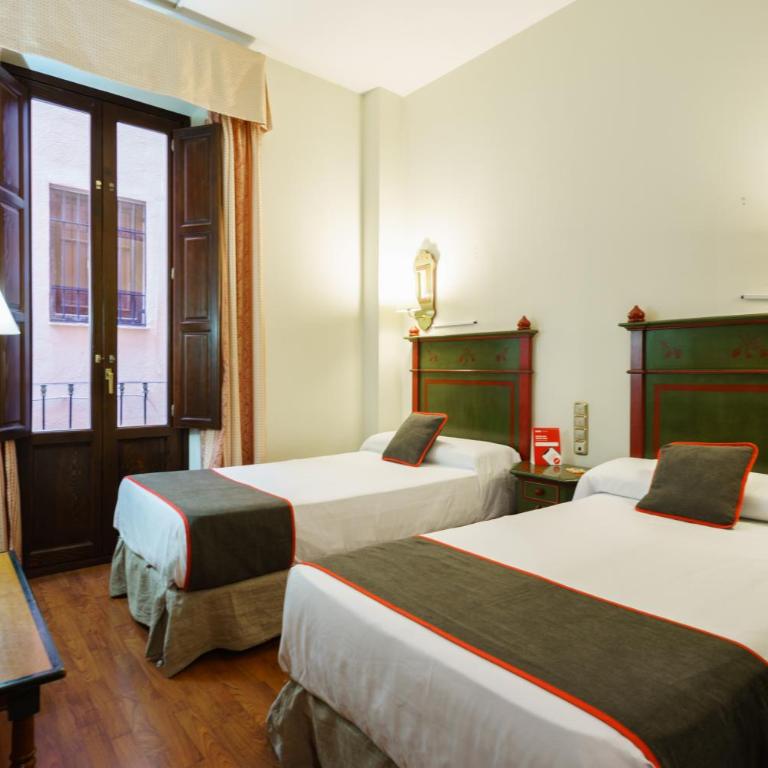 Hotel Plaza Nueva - Economy Twin Room - 1