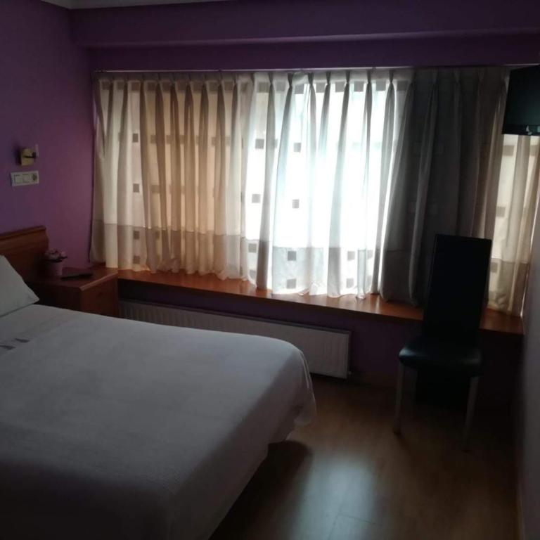 Hostal Álvarez - Habitación Doble - 4