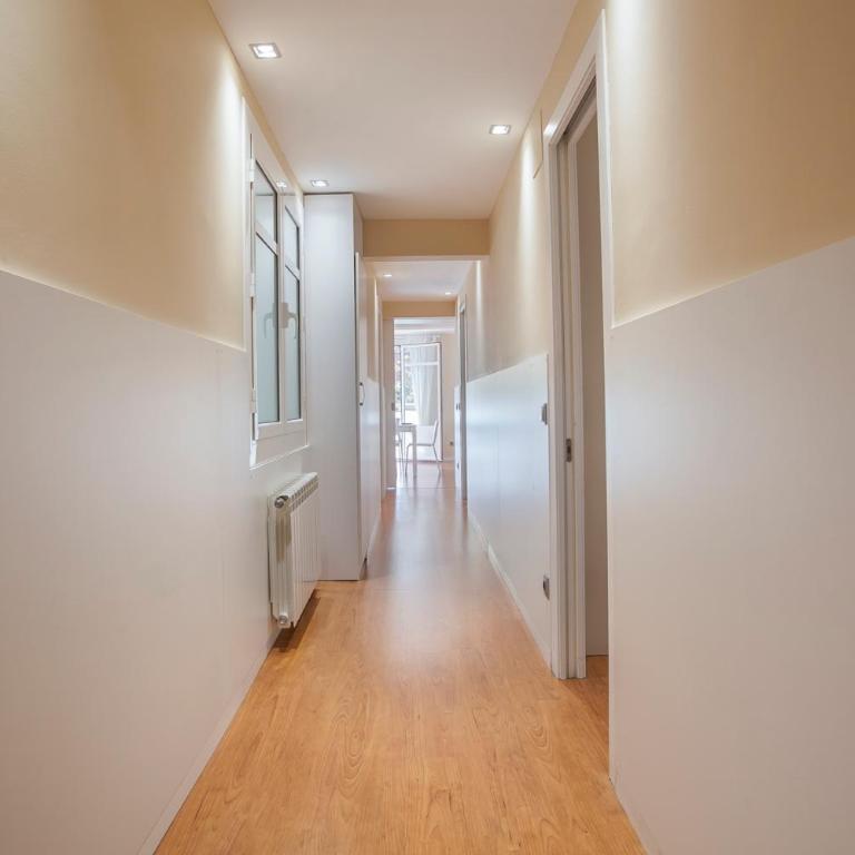 BBarcelona Sagrada Familia Flats - Apartment with Balcony - 22