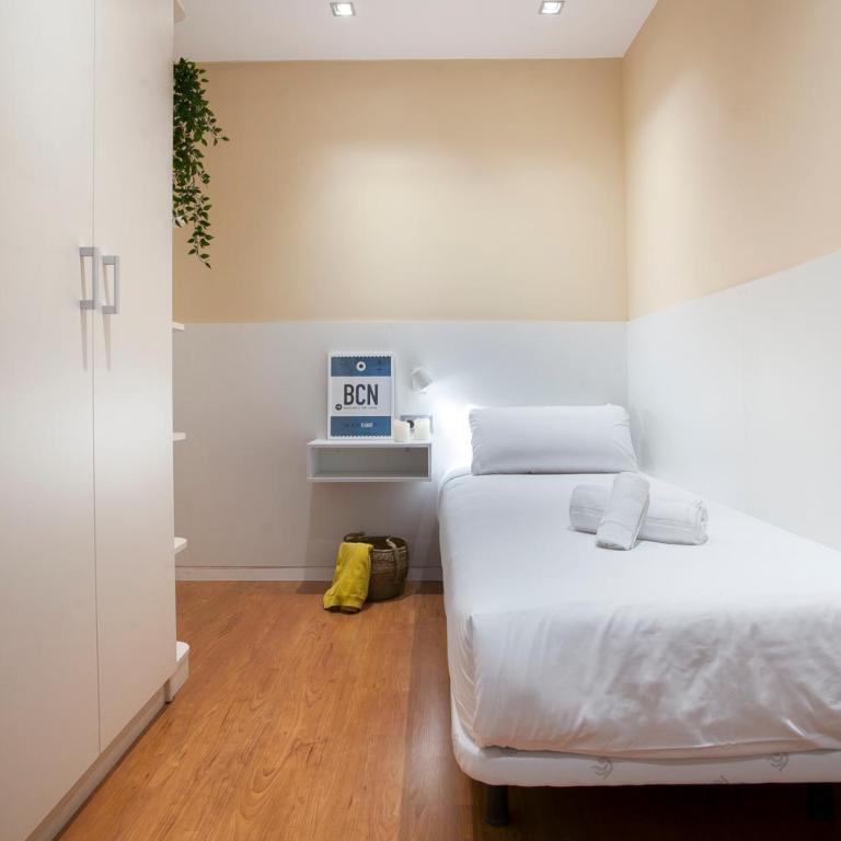 BBarcelona Sagrada Familia Flats - Apartment with Balcony - 26