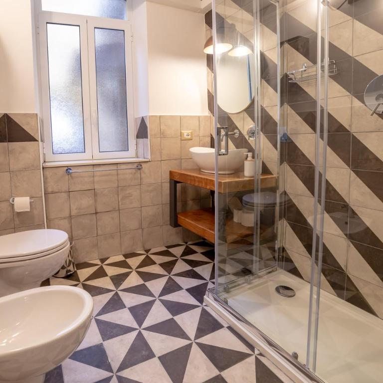 Design Studio Flat Next Sorbillo on Tribunali St By HouseinNaples - Appartamento su 2 Livelli - 11