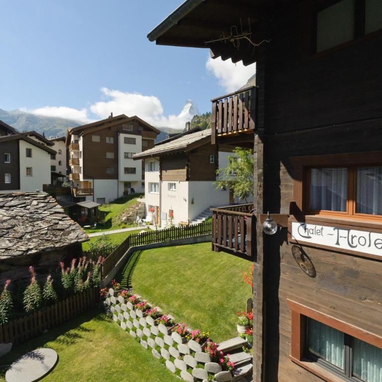 Chalet Aroleid Zermatt by Inspiringplaces Zermatt - Apartment mit 2 Schlafzimmern und Blick auf das Matterhorn - 1