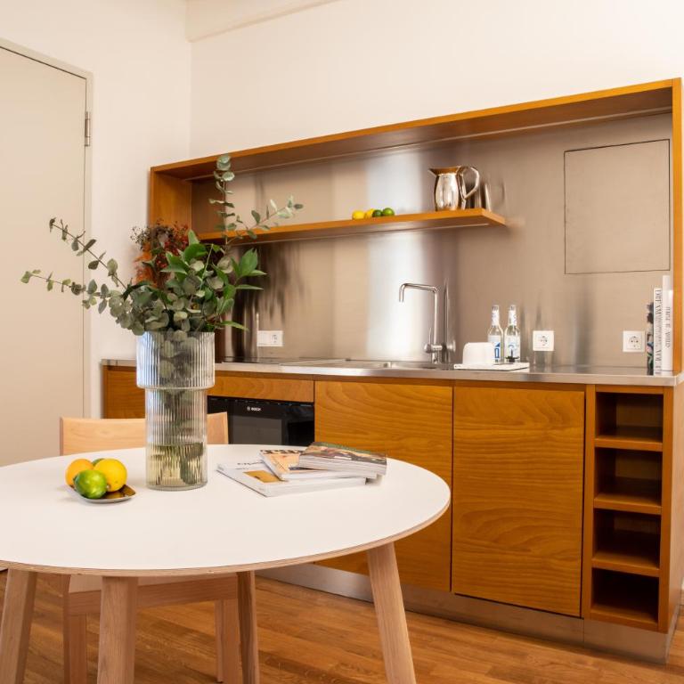 ANAGRAM - Haus im Tal - Downtown Kitchen Apartment - 2