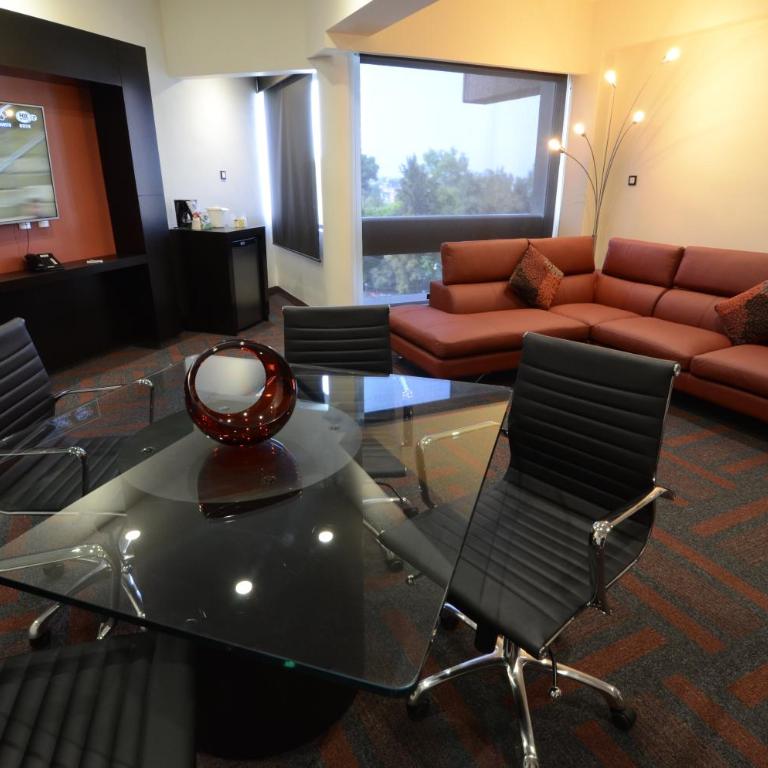 Holiday Inn Mexico Dali Airport by IHG - Suite con cama extragrande - 4