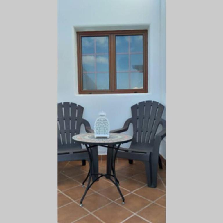 VILLA MANUEL -LANZAROTE - Three-Bedroom Villa - 10