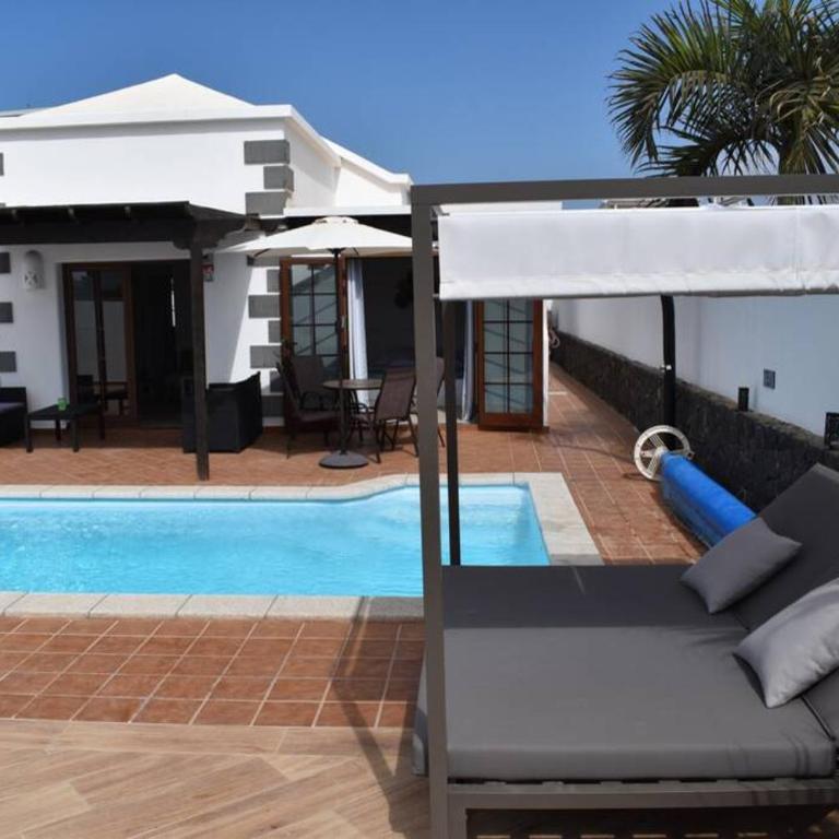 VILLA MANUEL -LANZAROTE - Three-Bedroom Villa - 28