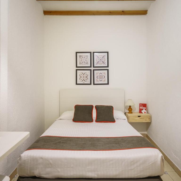 Hostal Austria - Camera Matrimoniale Interna - 2