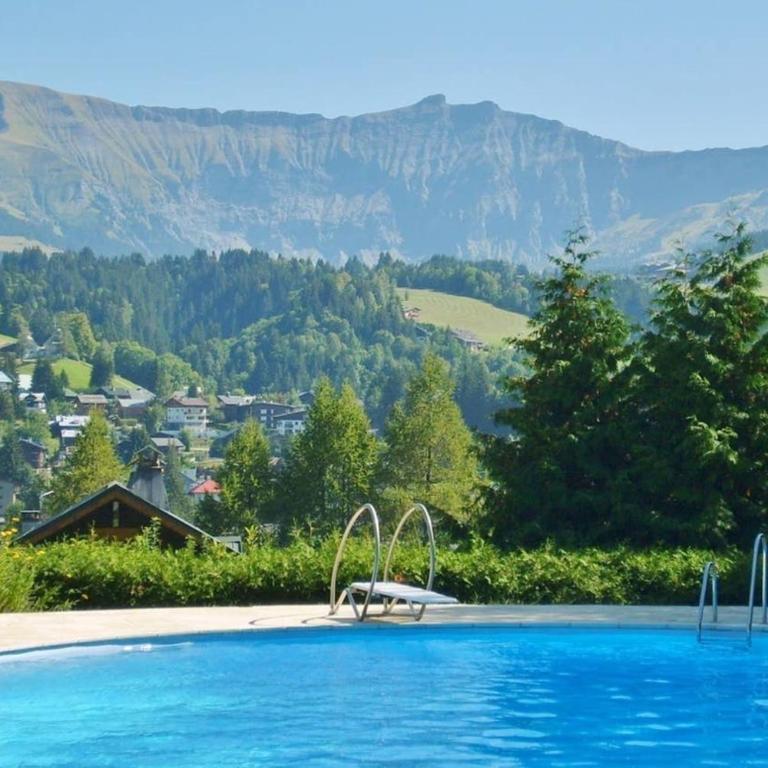 welcoming apartment with swimming pools near the Megève ski slopes - Appartement - 26