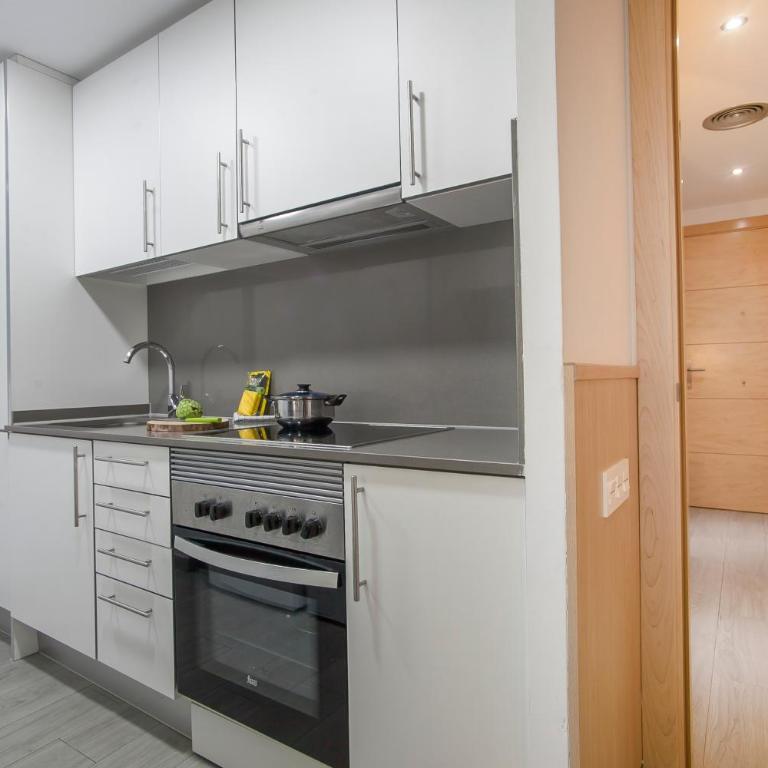 BBarcelona Gaudí Flats - Two-Bedroom Apartment - 1,1 - 19