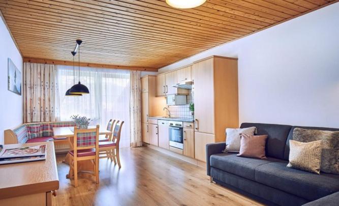 Alpin Apart - Apartment mit 3 Schlafzimmern - 2