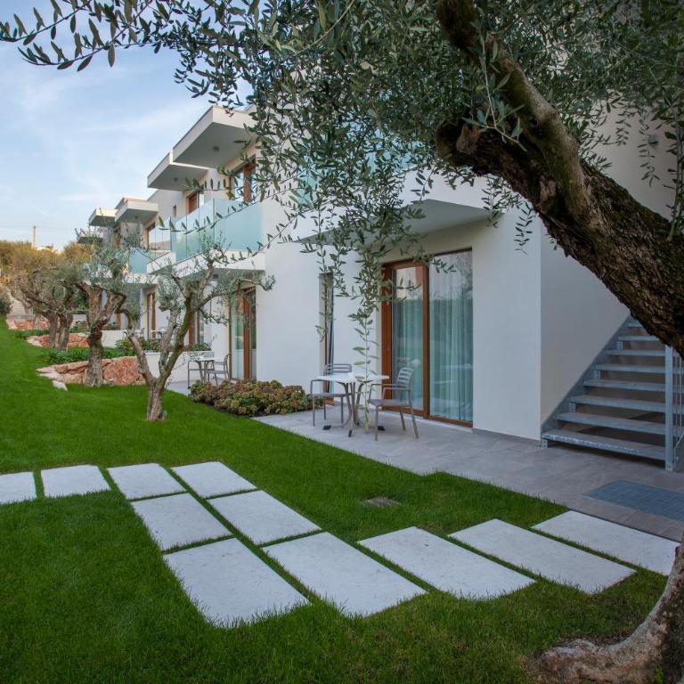 Hotel Villa Olivo Resort 3S - Camera Matrimoniale/Doppia con Letti Singoli con Vista Giardino - 4