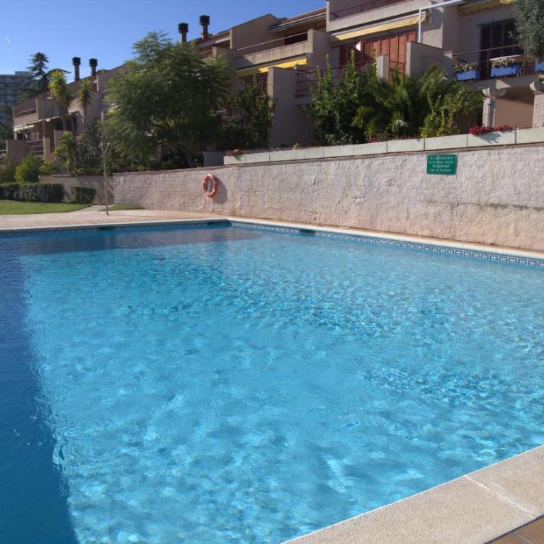 LLOGUER30 Margaret's Family House with pool and parquing - Casa de 4 dormitorios - 51