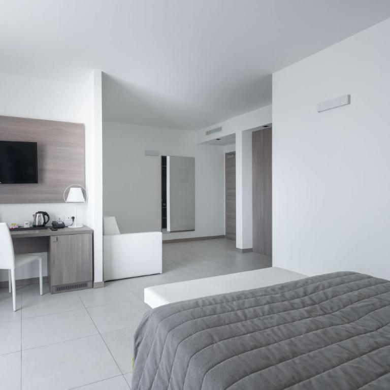 Hotel Iris Jesolo - Junior Suite con Vista Mare - 1