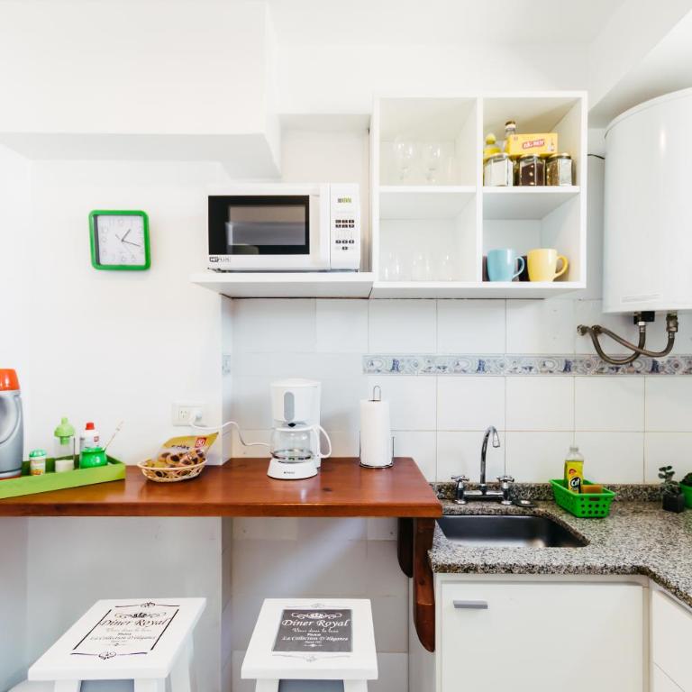 Soleado, muy cómodo en la zona mas turística de Buenos Aires - Apartamento de 1 dormitorio - 32