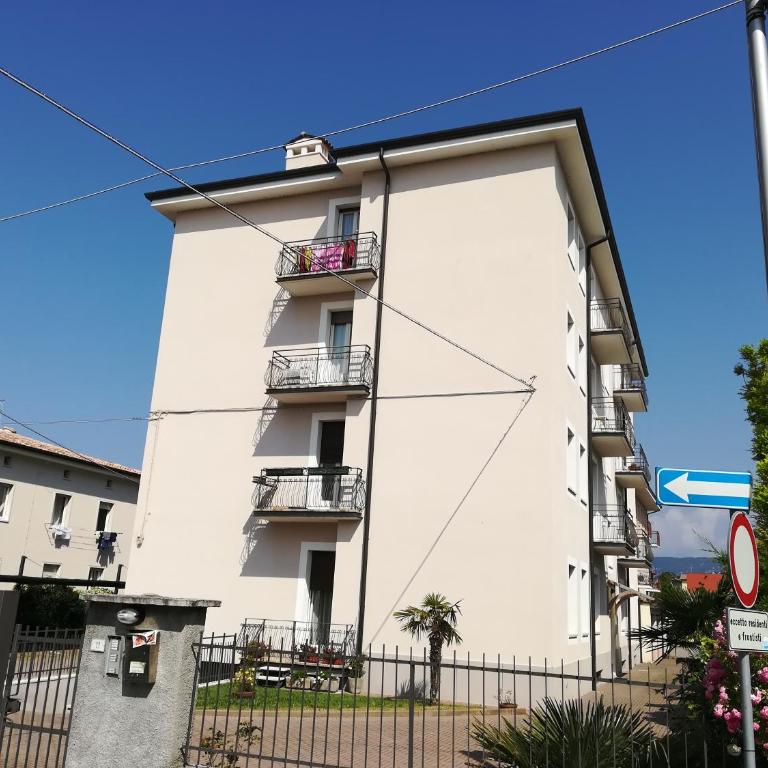 Suite Francy Panorama LAKE VIEW - Appartamento Deluxe con 2 Camere da Letto e Balcone - 64
