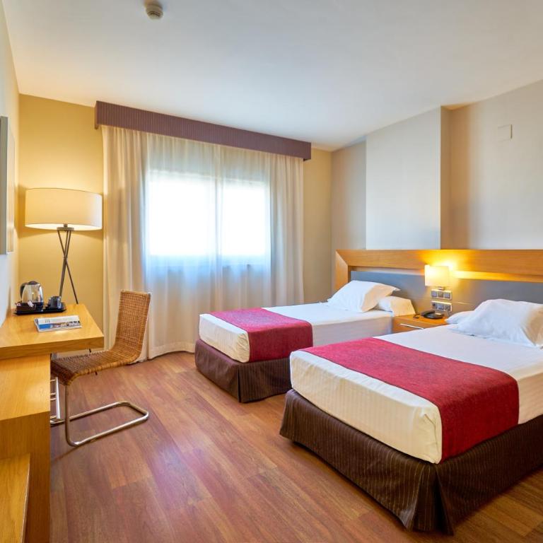 Hotel Guadalmedina - Habitación Doble - 1 o 2 camas - 7