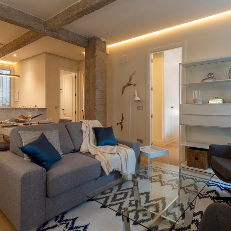 Alhondiga by Staynnapartments - Two-Bedroom Apartment - 5
