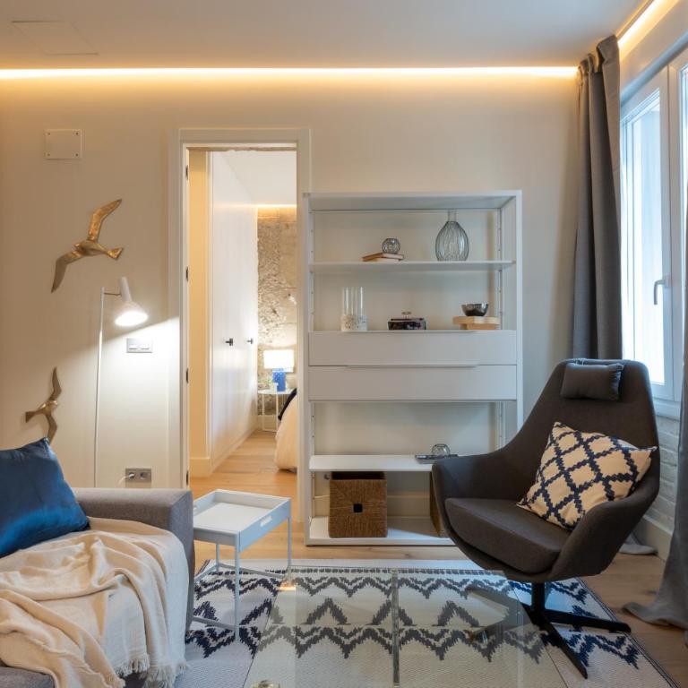 Alhondiga by Staynnapartments - Two-Bedroom Apartment - 9