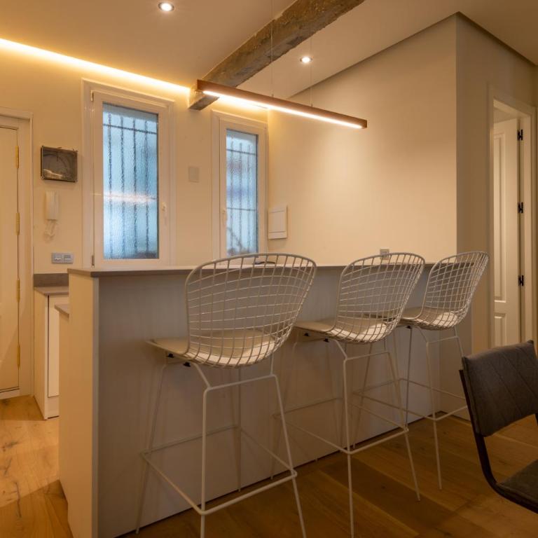Alhondiga by Staynnapartments - Two-Bedroom Apartment - 13