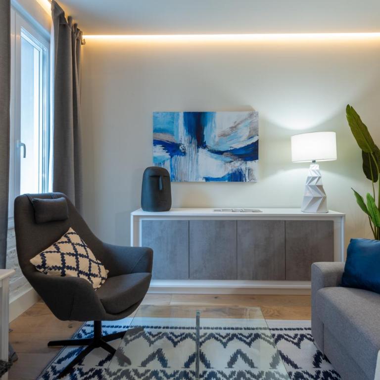 Alhondiga by Staynnapartments - Two-Bedroom Apartment - 14