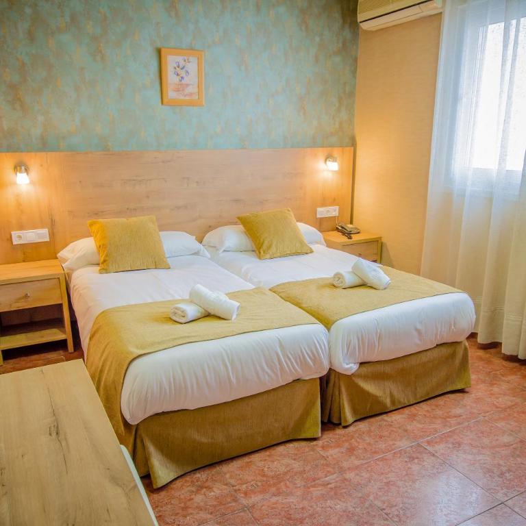 Hotel Solymar - Double or Twin Room - 10