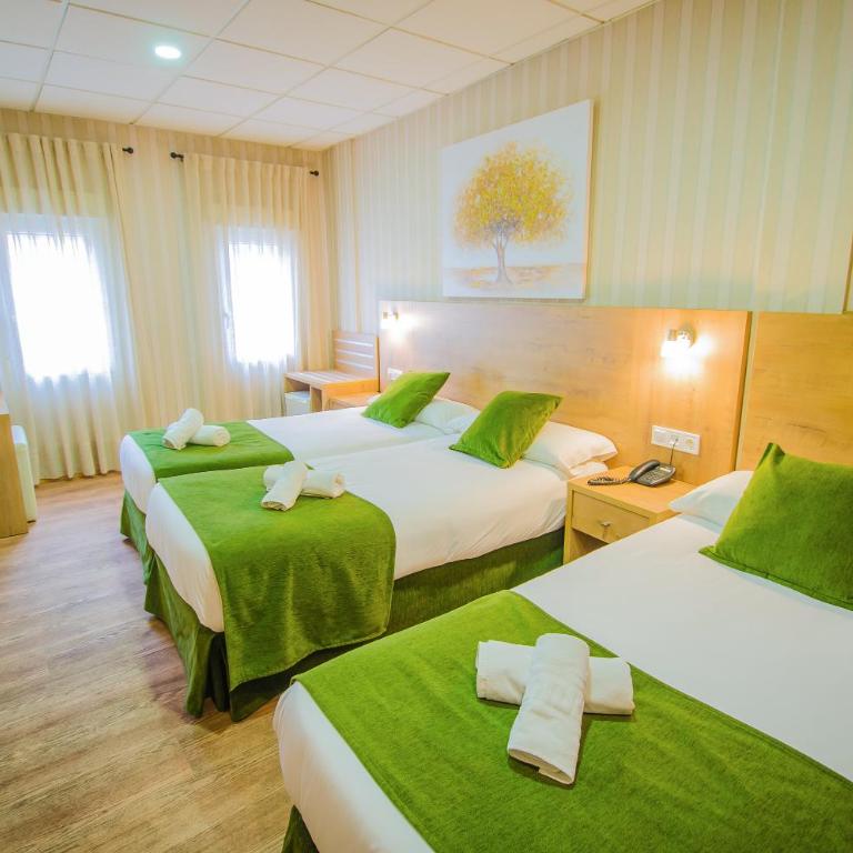 Hotel Solymar - Triple Room - 1