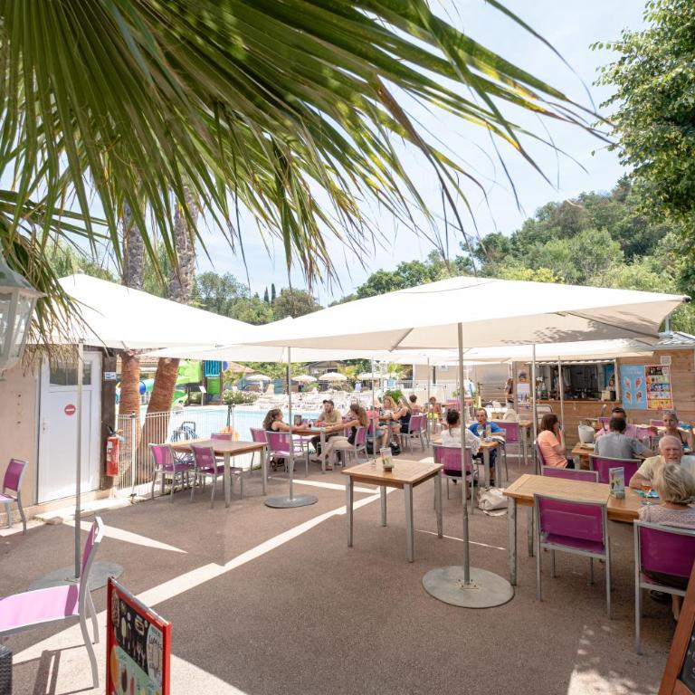 Camping Le Parc des Monges - Mobile Home 3 Chambres - 7